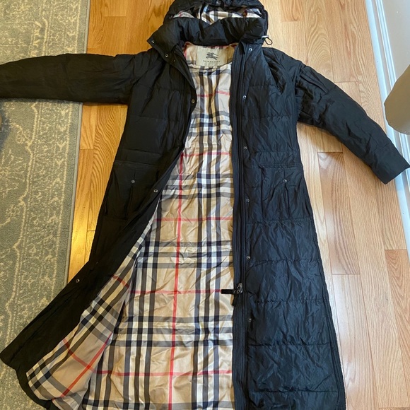 Burberry Jackets & Blazers - Burberry winter jacket -Medium